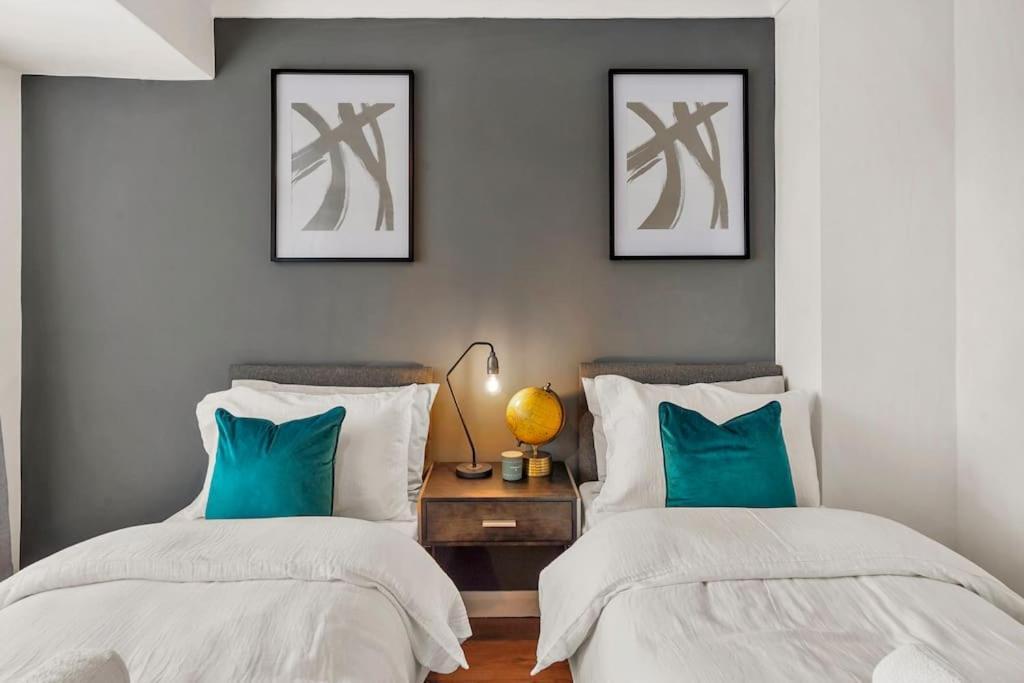 Stylish Maisonette Near The Heath With Free Parking & Wi-Fi Мейдстън Екстериор снимка